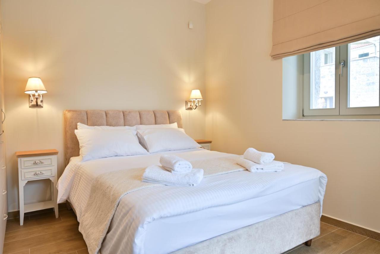 Efmar Exclusive Residences 기티오 외부 사진