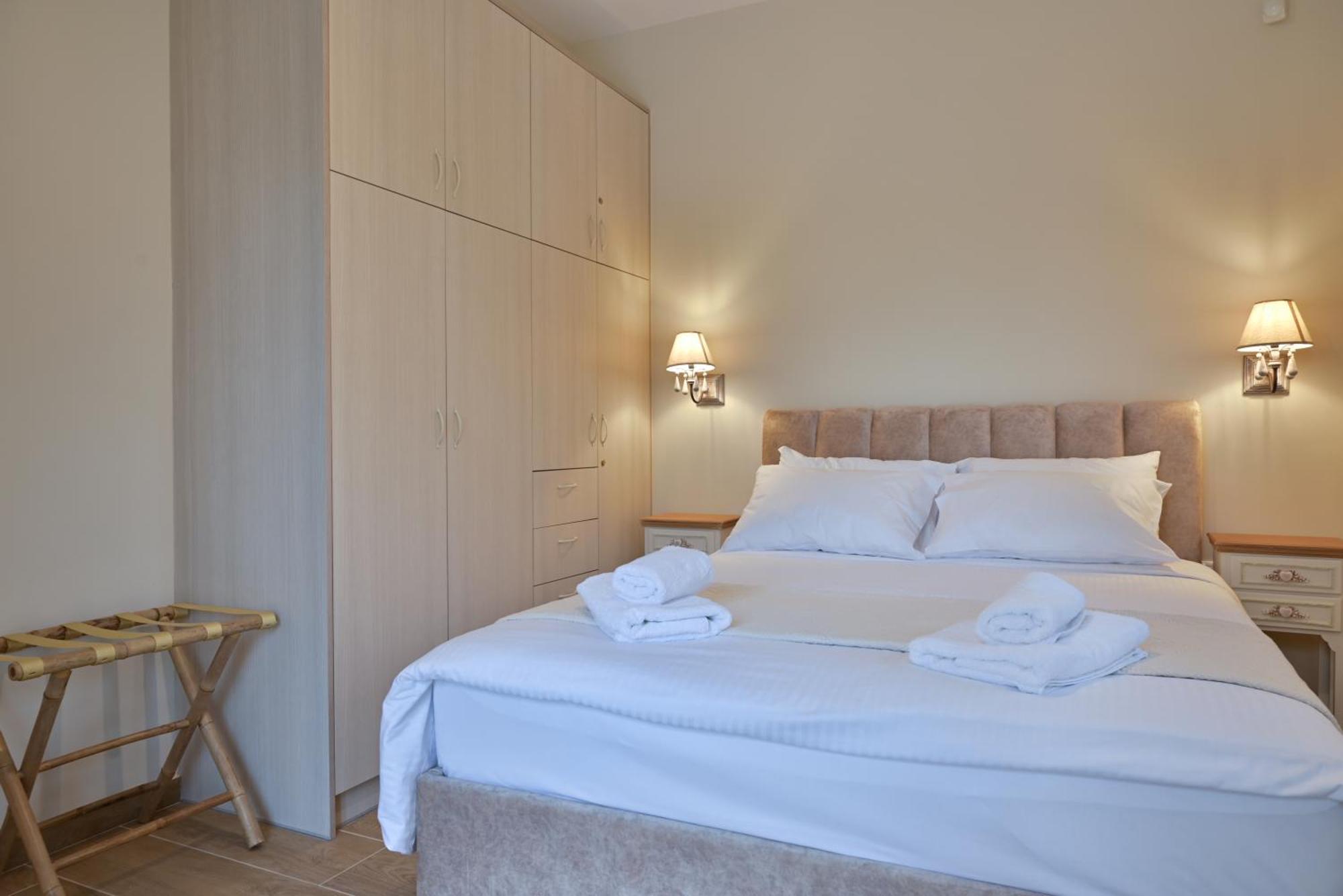 Efmar Exclusive Residences 기티오 외부 사진