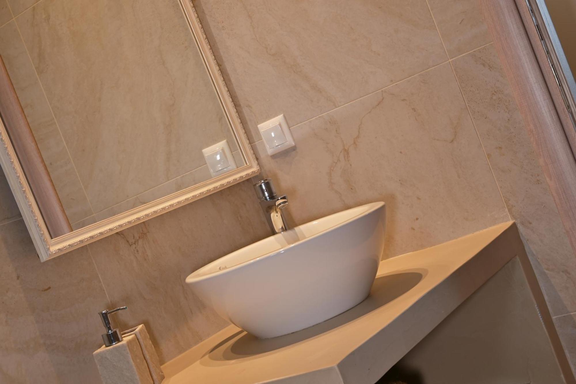 Efmar Exclusive Residences 기티오 외부 사진